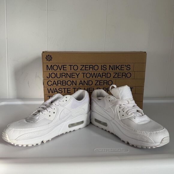 Nike Shoes Womens Size 7.5 White Air Max 90 Running Sneakers DH8010-100 - Picture 3 of 11